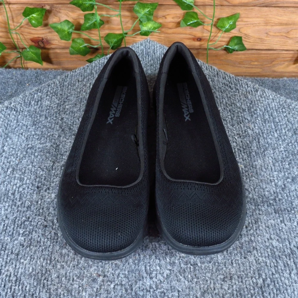 Skechers GOwalk Lite Womens Slip On Walking Shoes Size 6 All Day Comfort Black